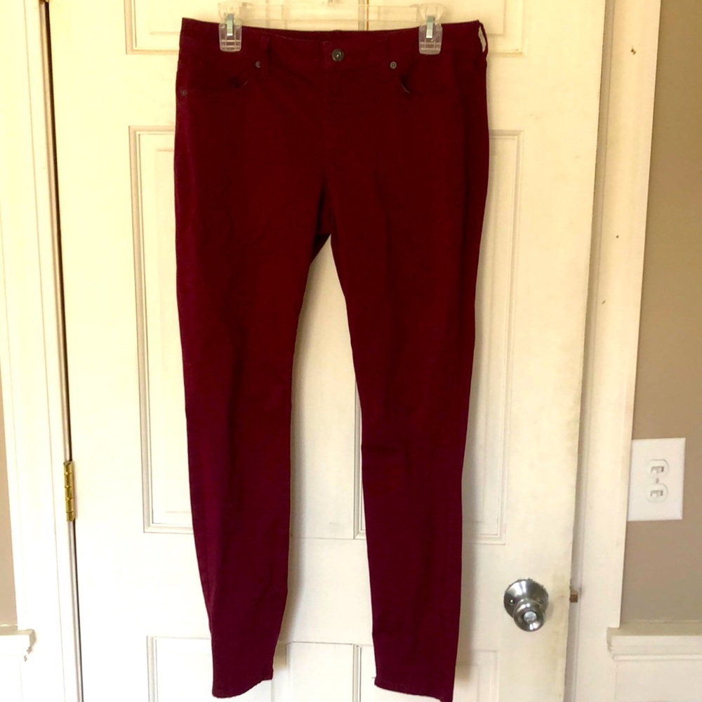 Burgundy women’s jeans by Sonoma
